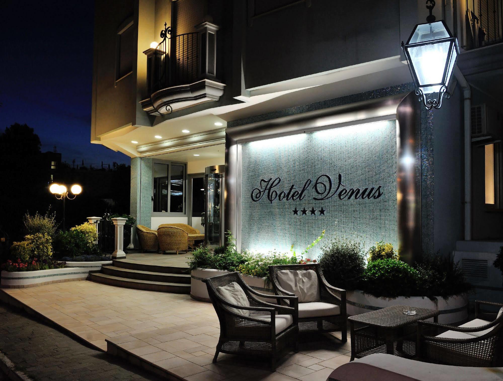 Hotel Venus Gabicce Mare Exterior foto