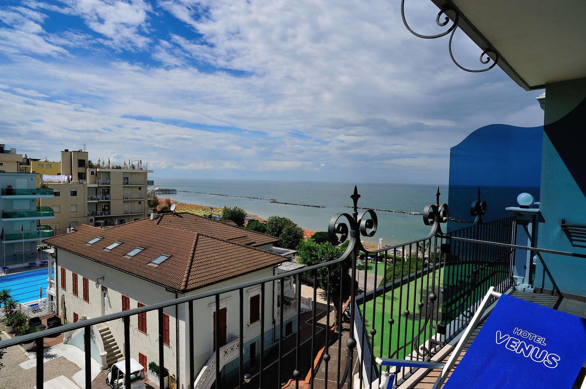 Hotel Venus Gabicce Mare Exterior foto